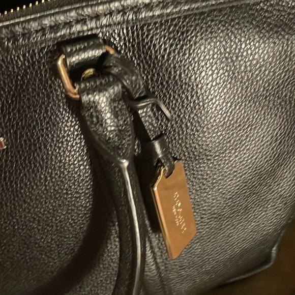 🚨Coach Crossbody🚨 - Picture 9 of 10